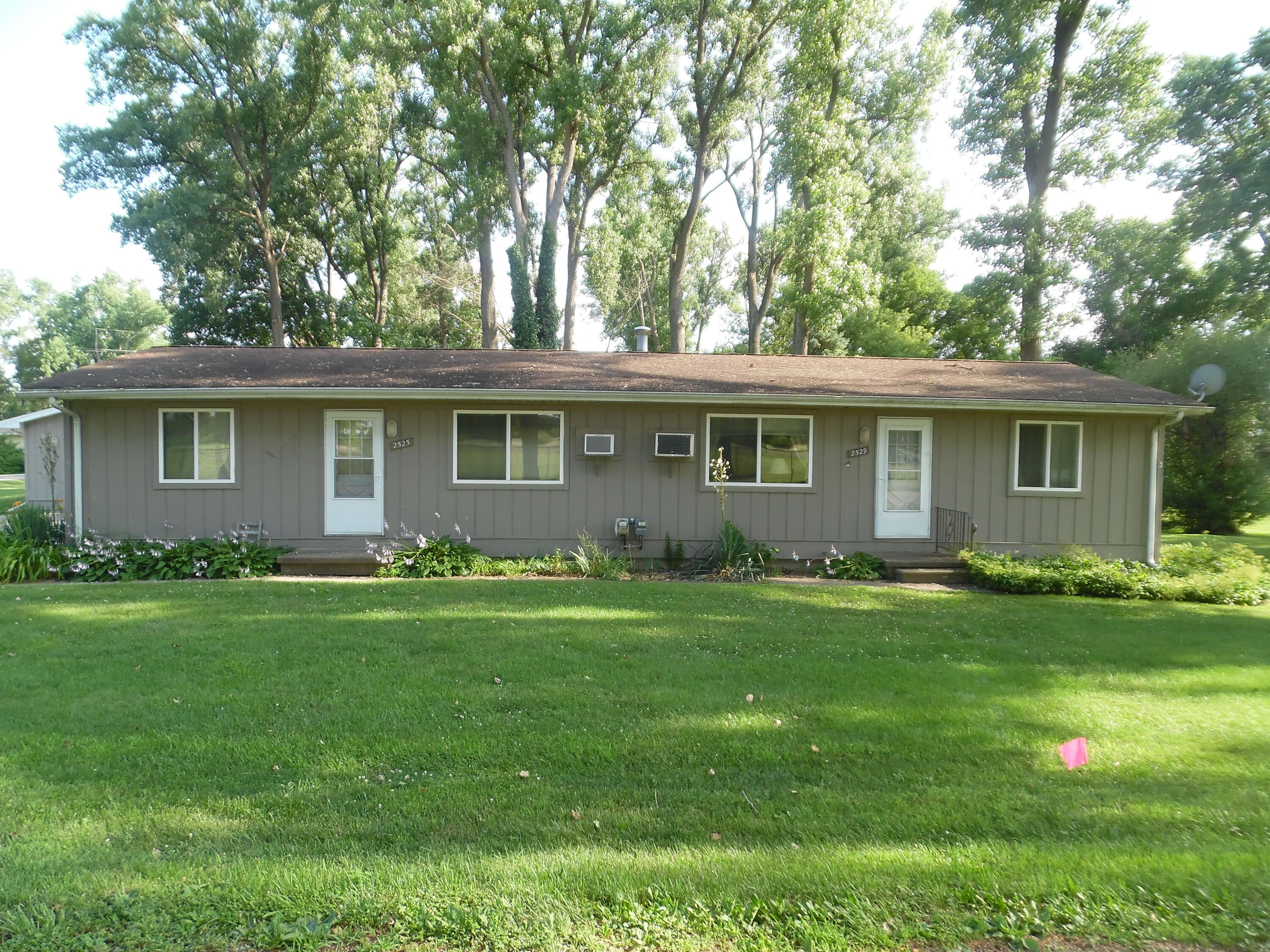 Property Photo:  951-955 Bellevue Ave. Street  MI 49202 
