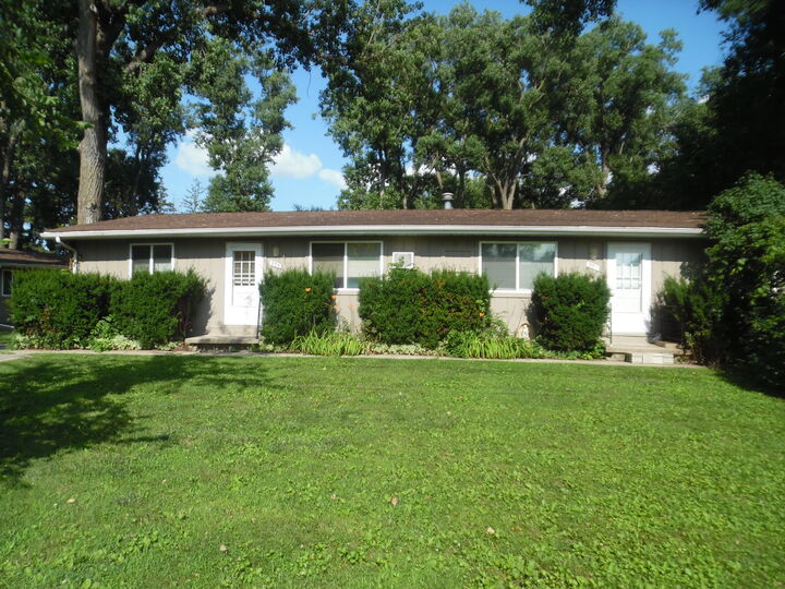 951-955 Bellevue Ave. Street  Jackson MI 49202 photo
