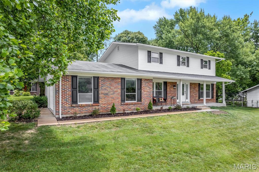 Property Photo: 5 Rebecca Court MO 63301