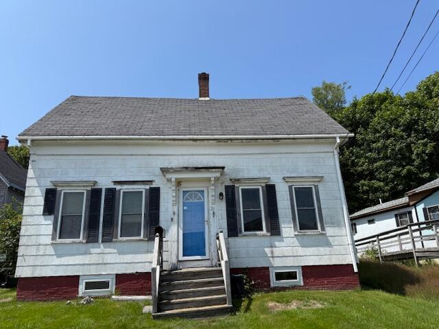 Property Photo:  25 Pleasant Street  ME 04652 