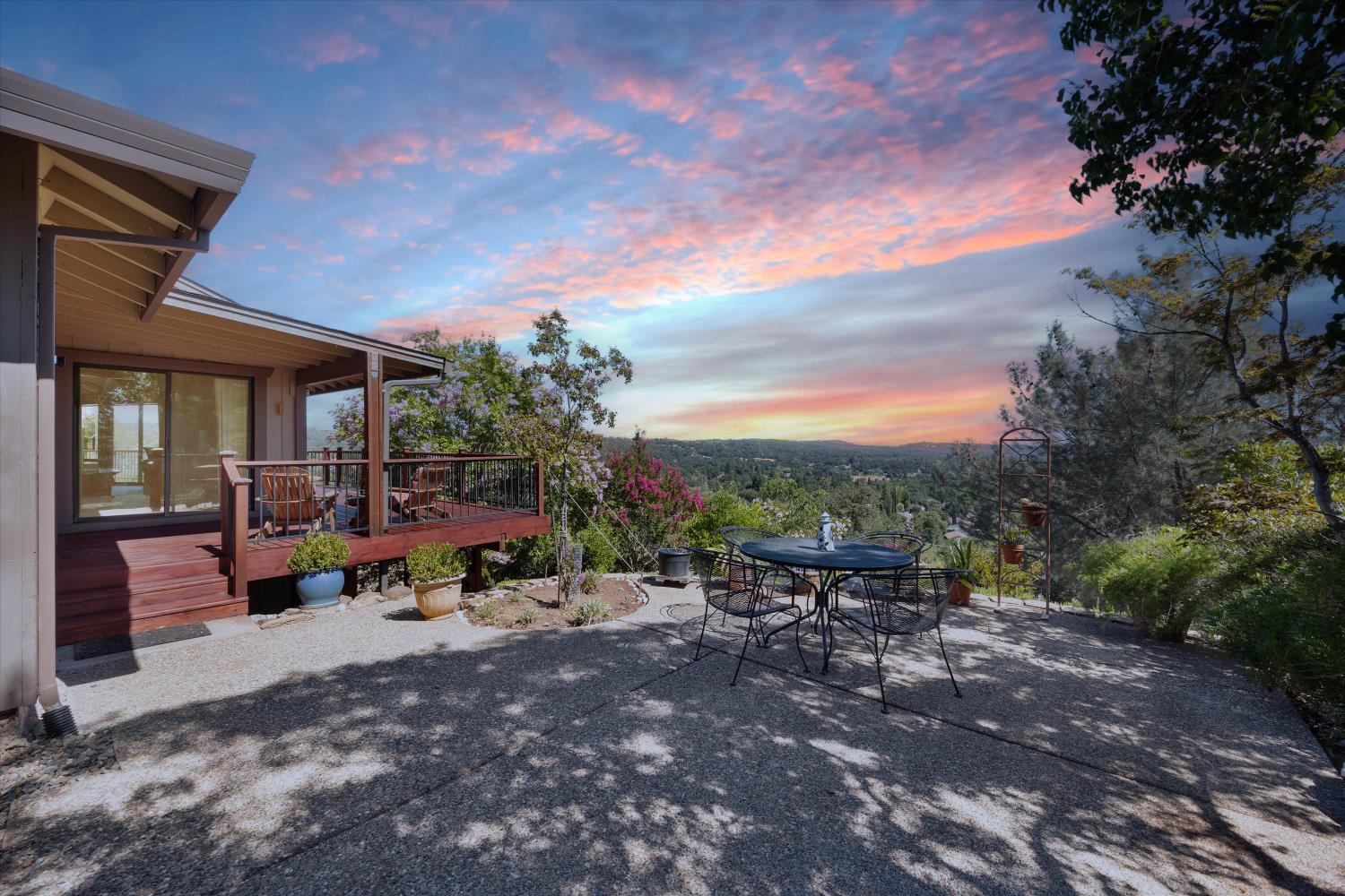 Property Photo:  3110 Oakwood Road  CA 95682 