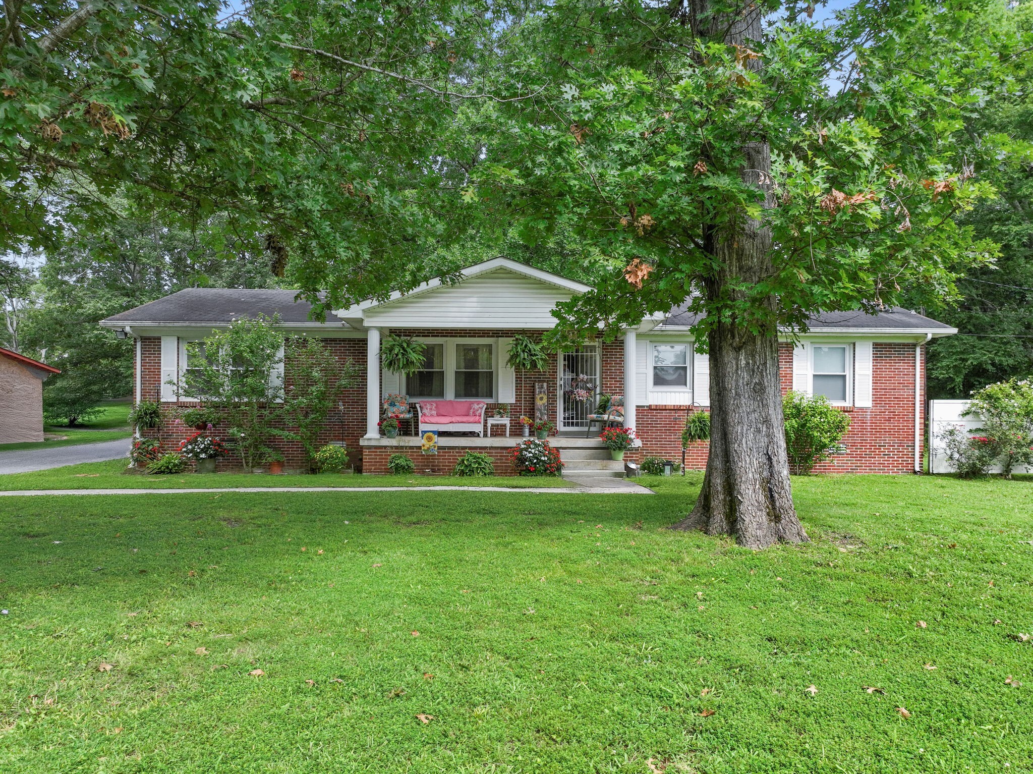 Property Photo: 110 Ligon Dr TN 37160
