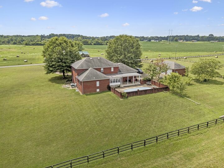Property Photo:  33 Bishop Rd  TN 38464 
