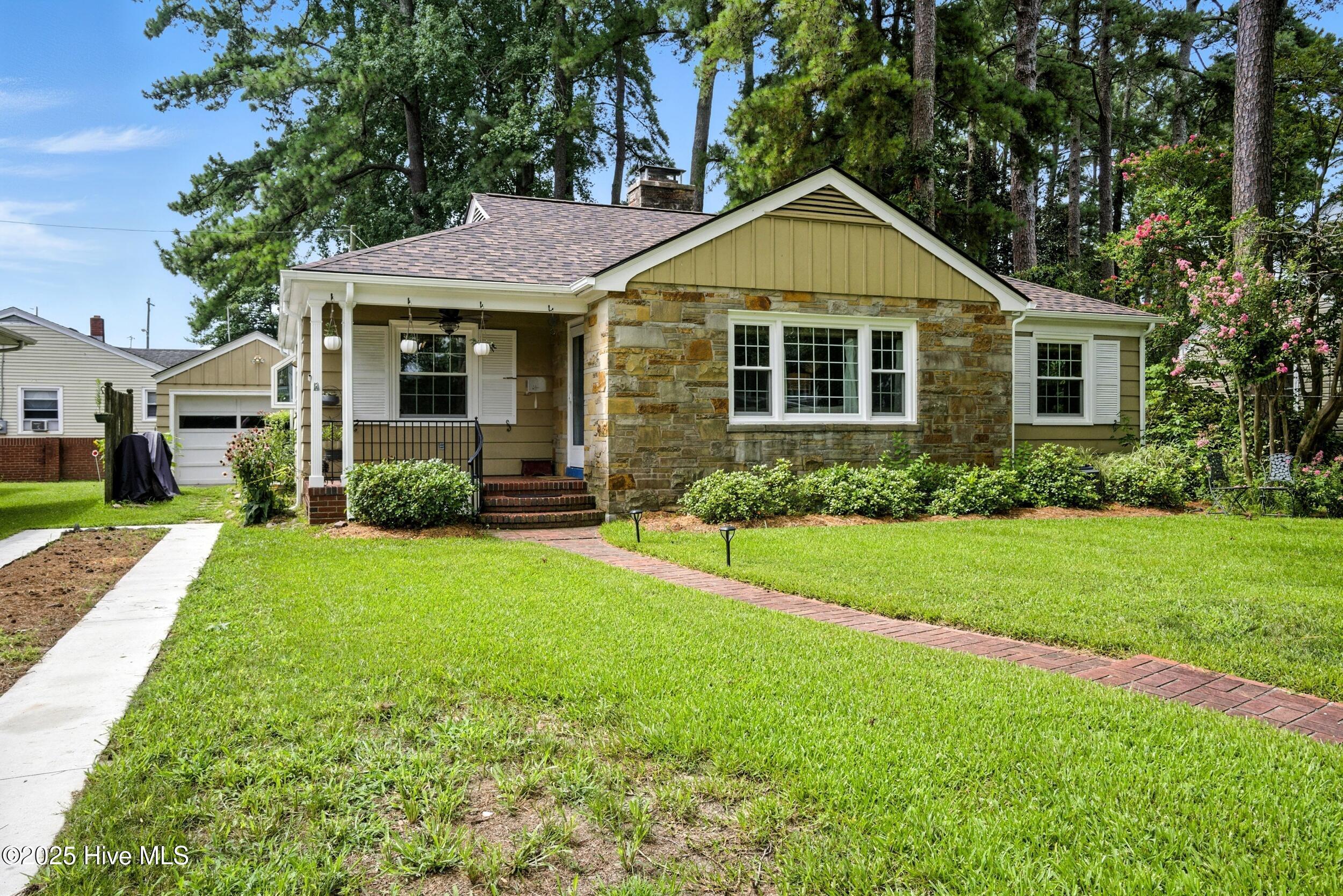 Property Photo: 1203 W Church Street NC 27909