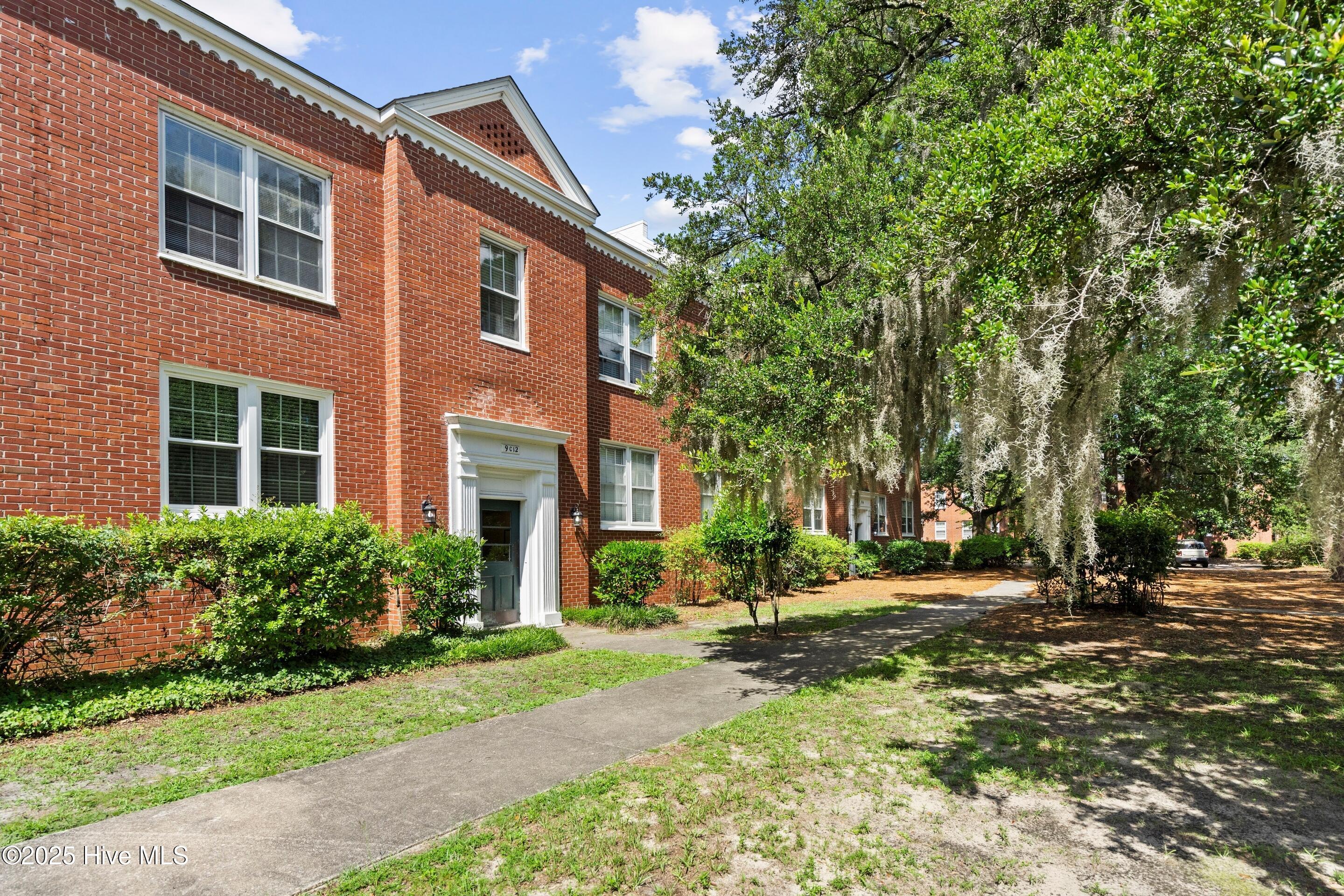 Property Photo:  2940 Oleander Drive C9  NC 28403 