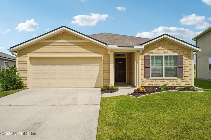 Property Photo: 6769 Langford Street FL 32219