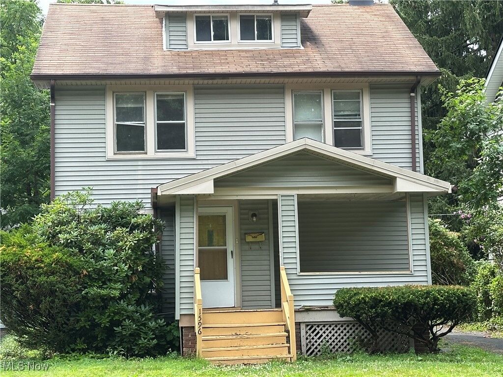 Property Photo: 1596 Wood Road OH 44121