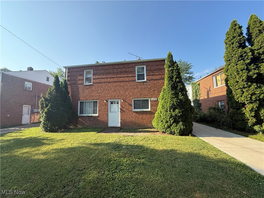 Property Photo:  21250 Crystal Avenue 2  OH 44123 