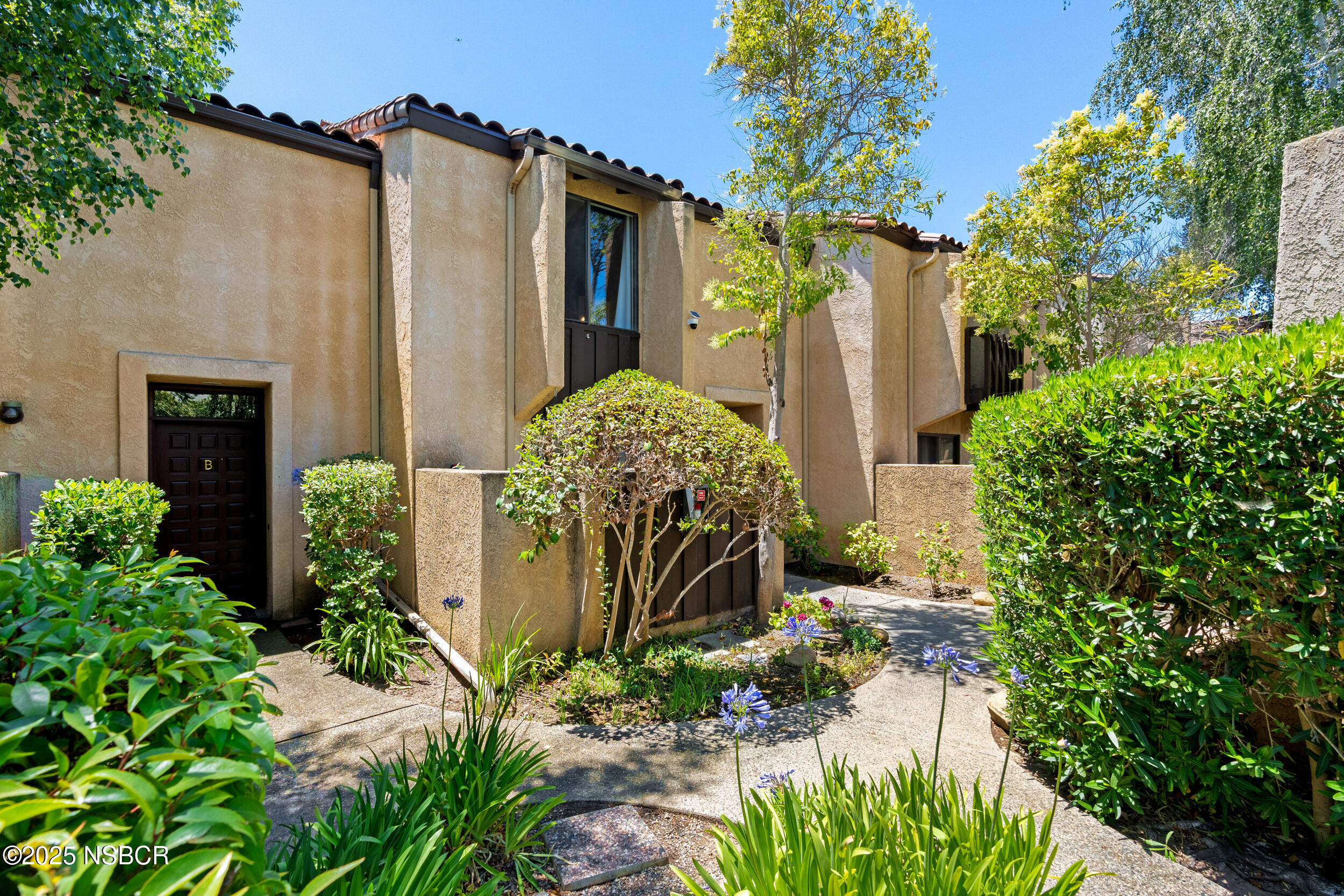 Property Photo:  265 5th Street C  CA 93463 