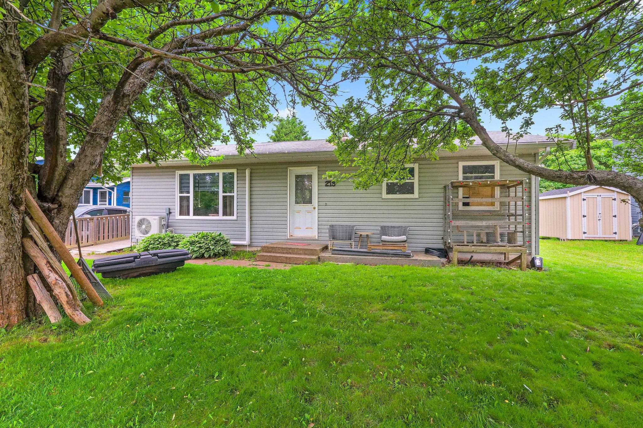Property Photo:  213 Patterson Drive  PE C1A 8J2 