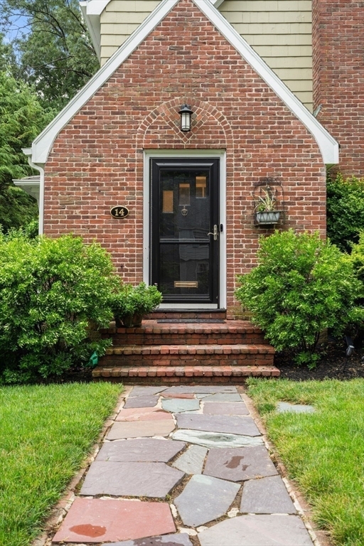 Property Photo: 14 Sunset MA 02482