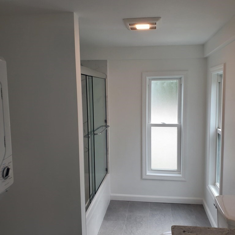 Property Photo:  55 S Leyden St 2  MA 02302 