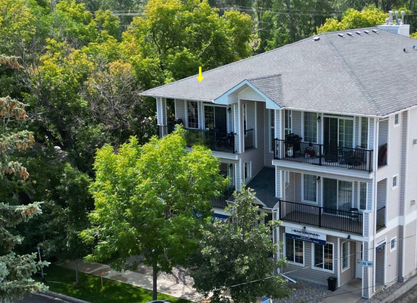 Property Photo:  29 N Railway Street 303  AB T1S 1J3 