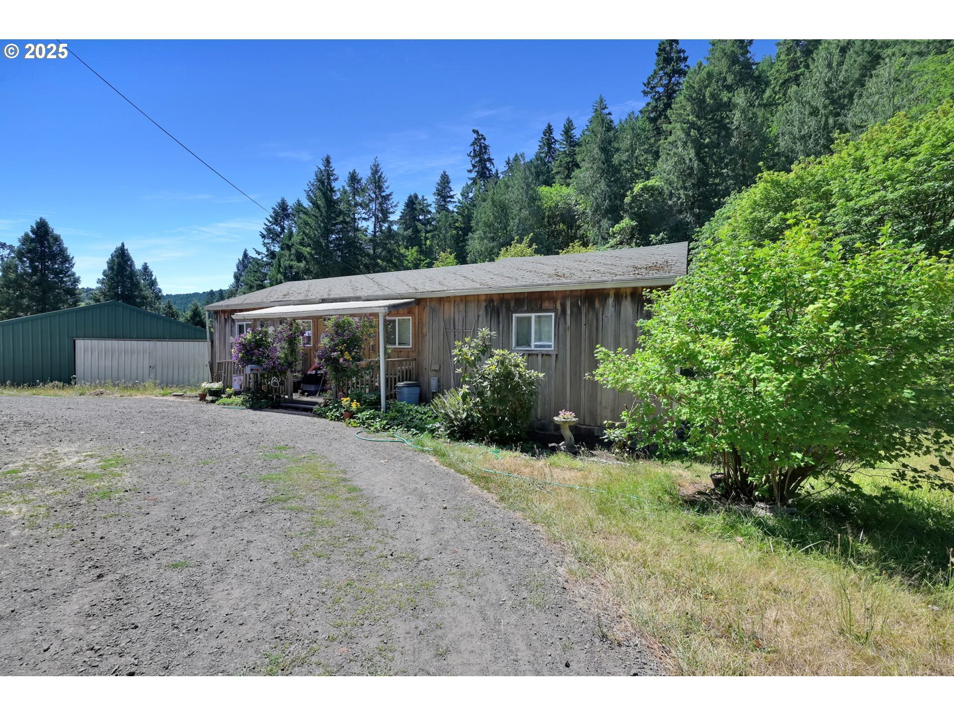 Property Photo: 700 Upper Smith River Rd OR 97435