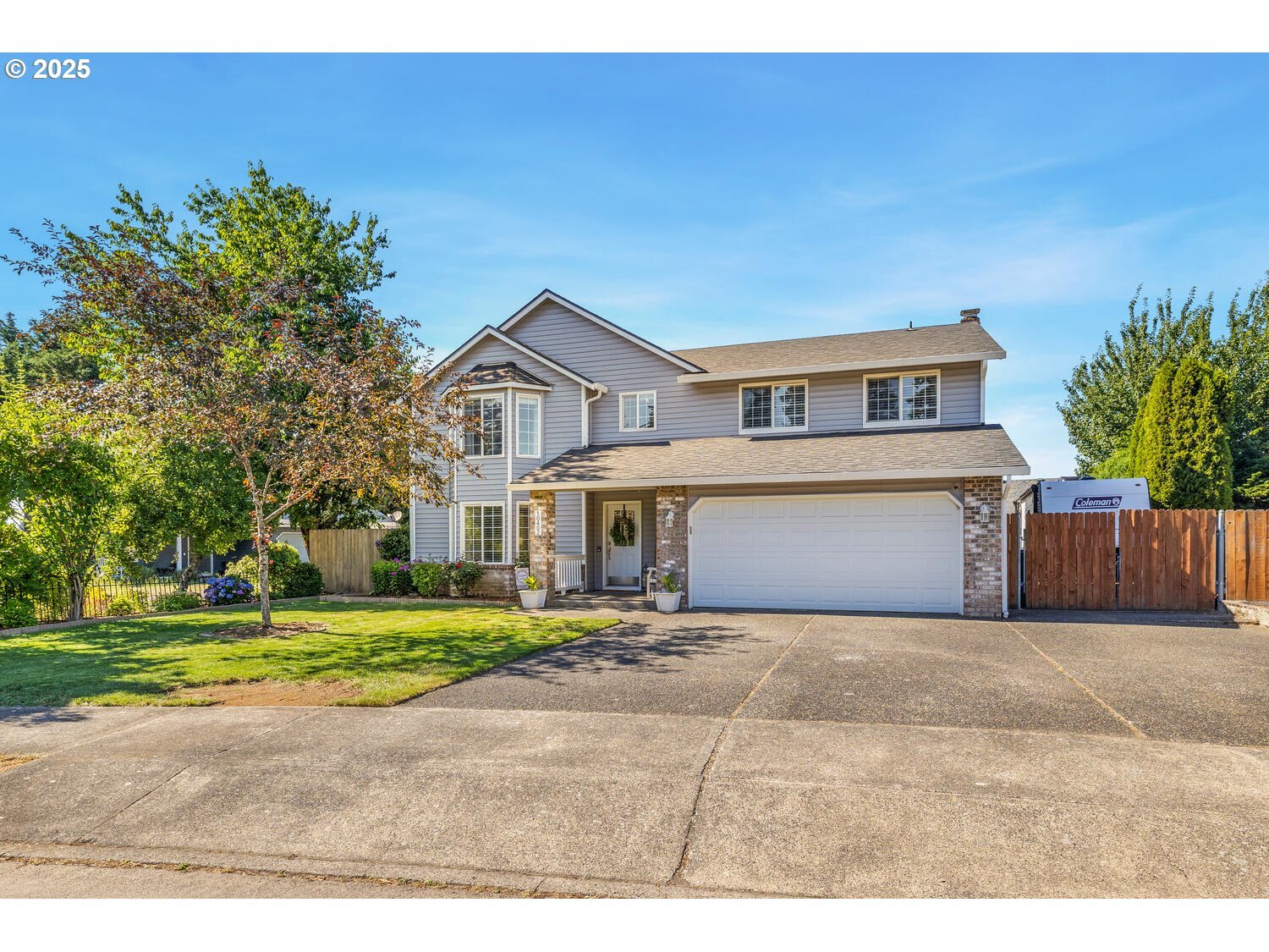Property Photo:  10402 NE 95th St  WA 98662 