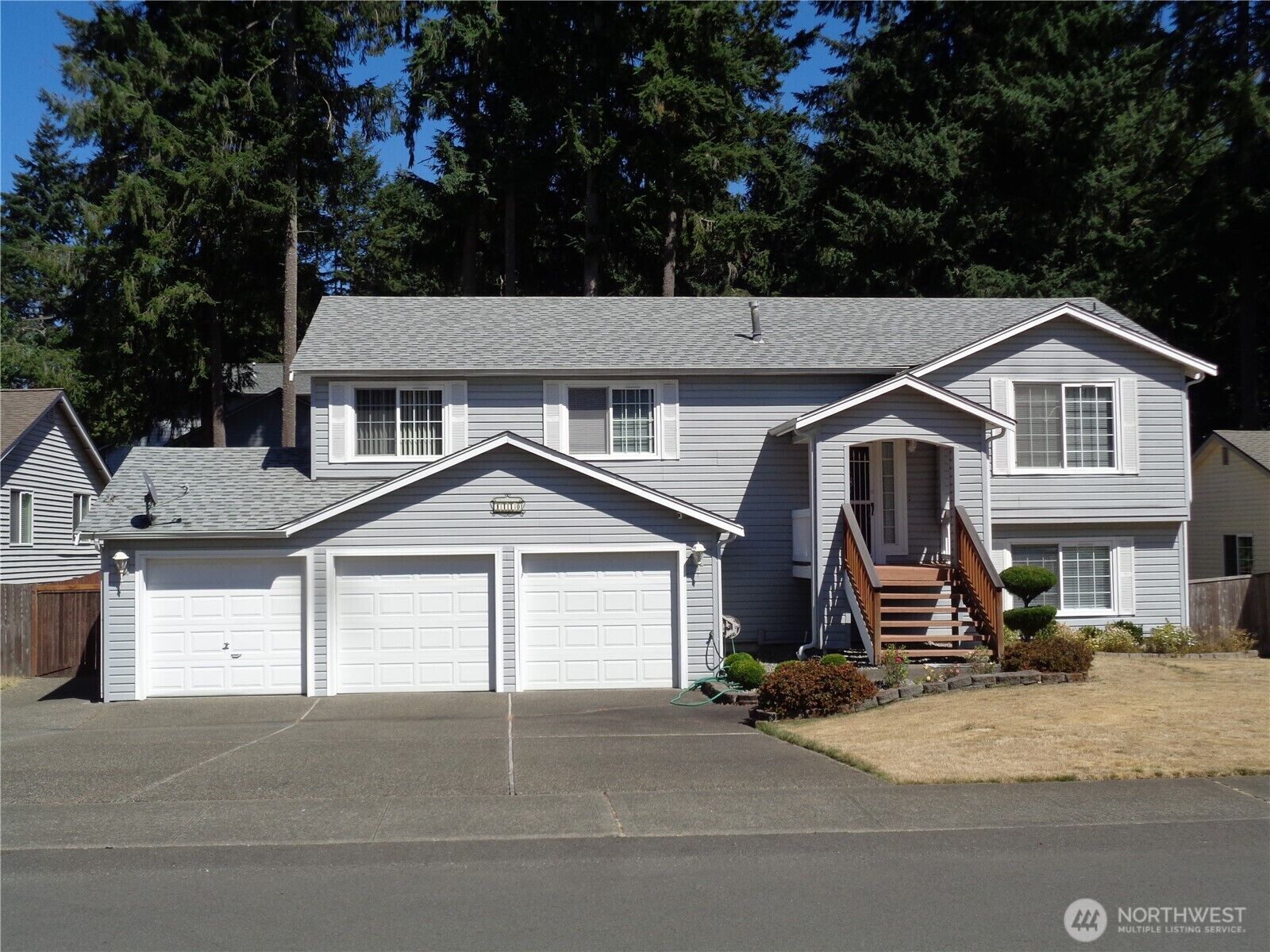 Property Photo:  4110  Arbor Drive SE  WA 98503 