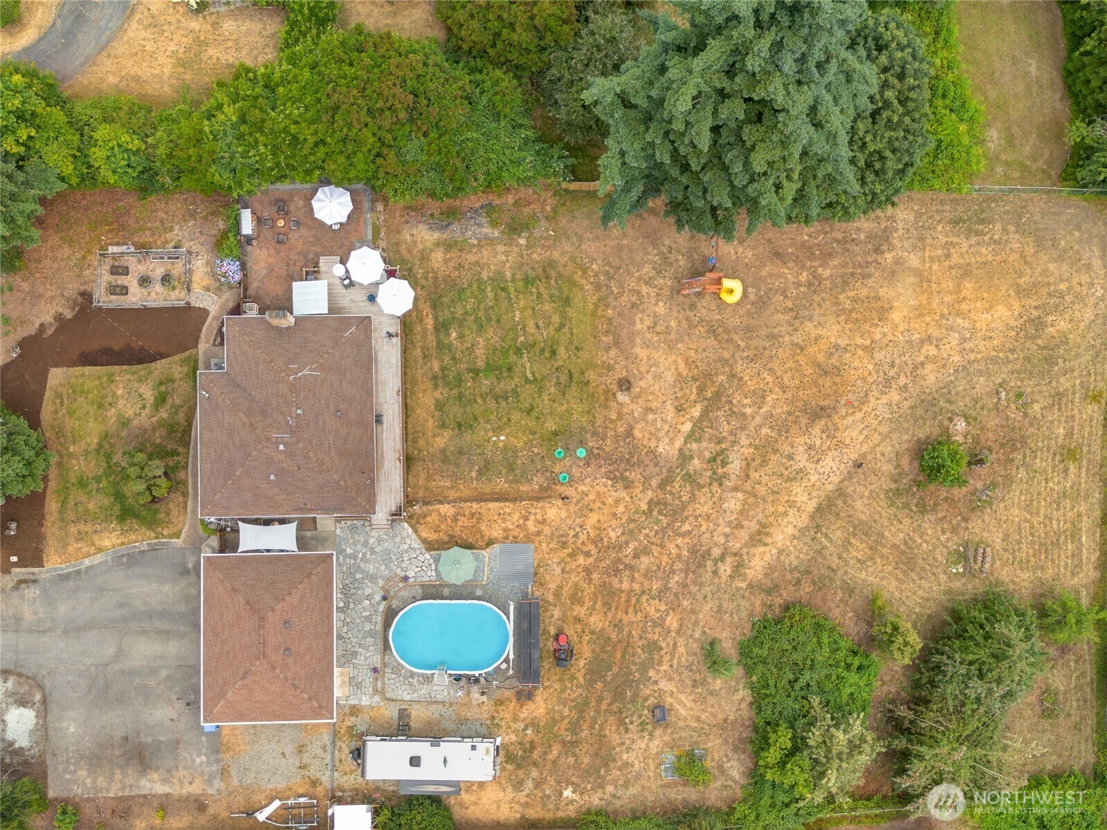 Property Photo:  8603  Woodland Avenue E  WA 98371 