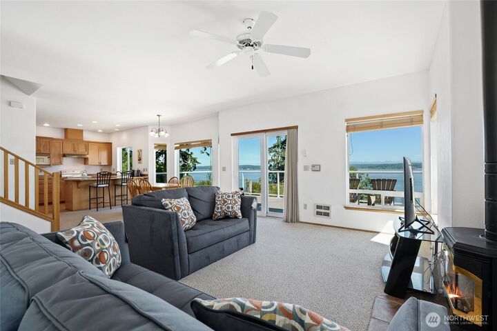 Property Photo: 40 K Beach Way WA 98206