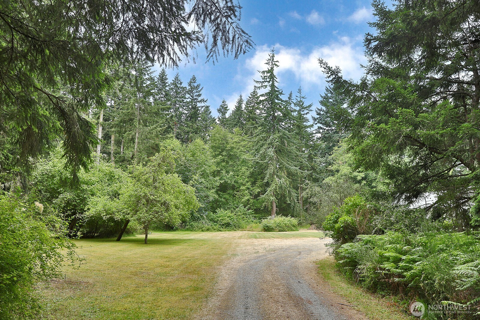 Property Photo: 464 Stillmeadow Road WA 98239