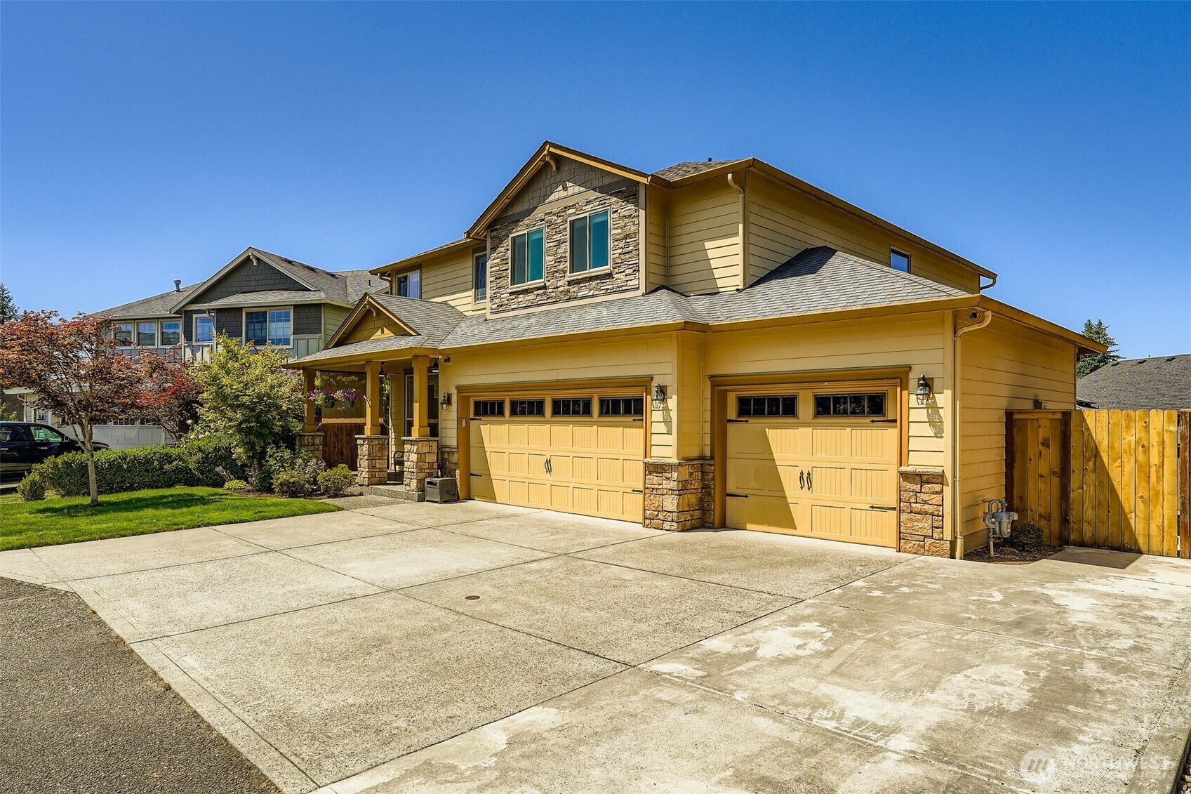 Property Photo:  10307 NE 33rd Court  WA 98686 