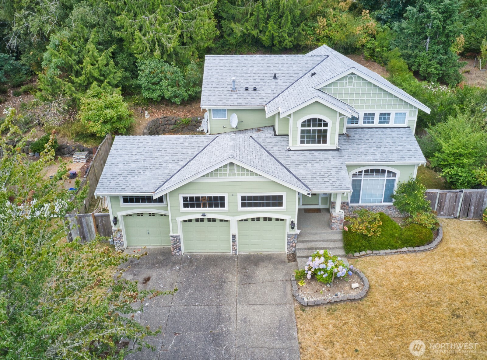 Property Photo:  3455 NE Shore Cliff Street  WA 98311 