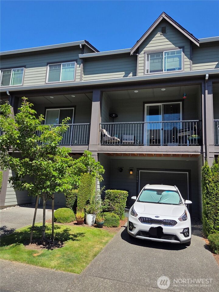 Property Photo:  11004  20th Drive SE  WA 98208 