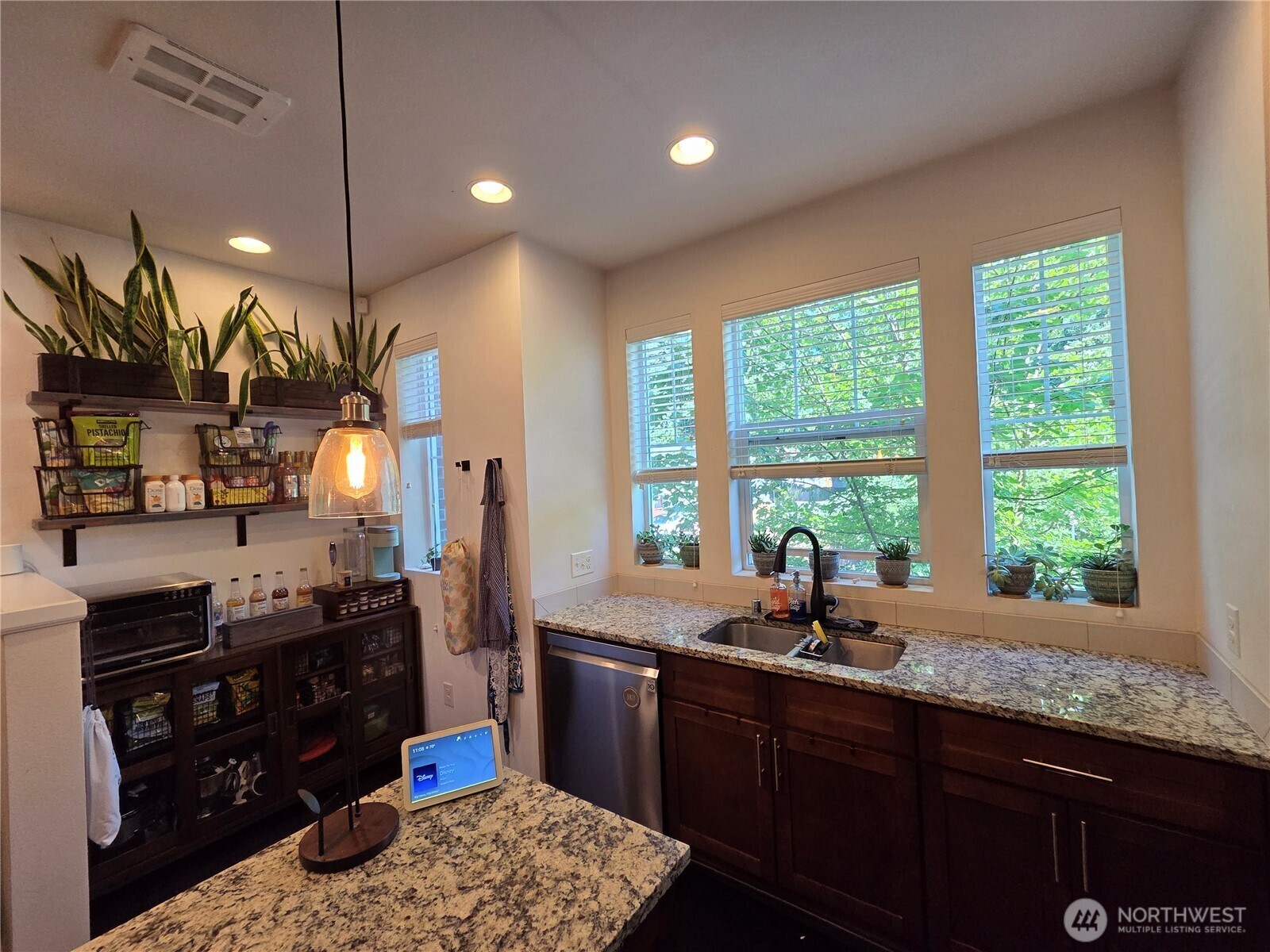 Property Photo:  11004  20th Drive SE  WA 98208 