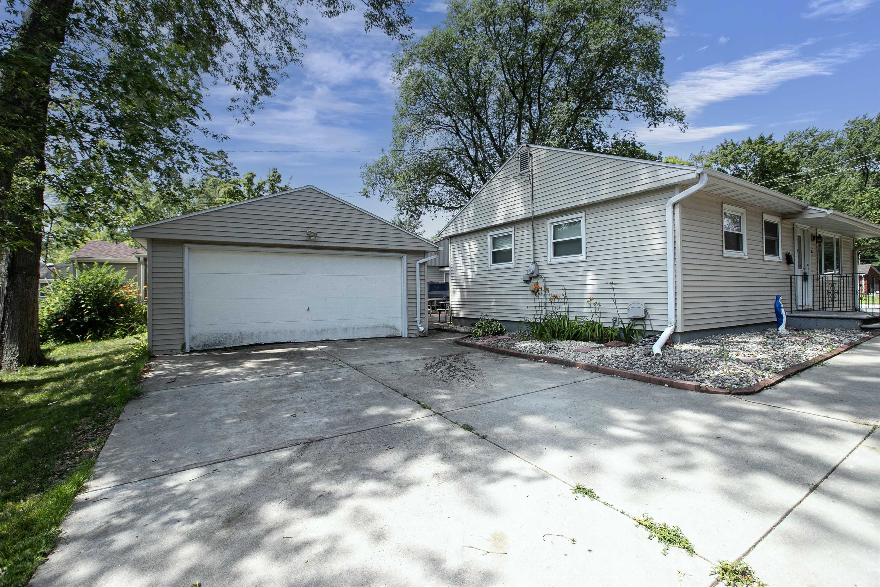 Property Photo: 502 Clover Lane WI 54301