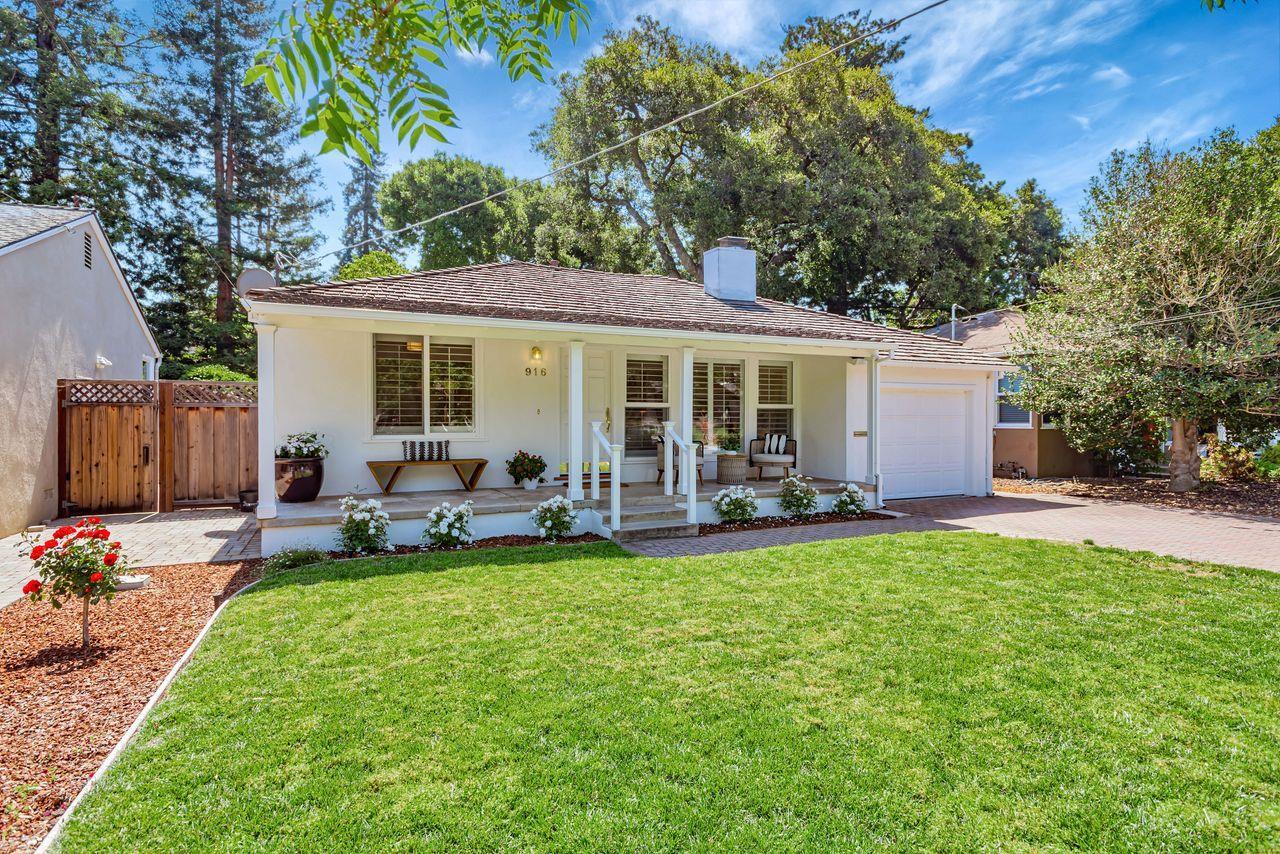 Property Photo: 916 Peggy Lane CA 94025