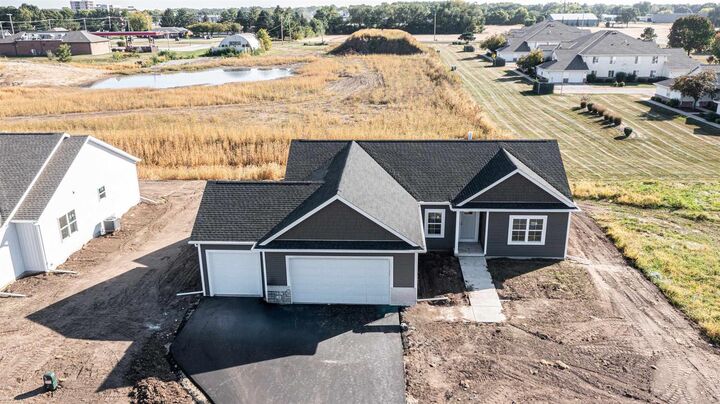 Property Photo: 1702 Kyle Circle WI 53511