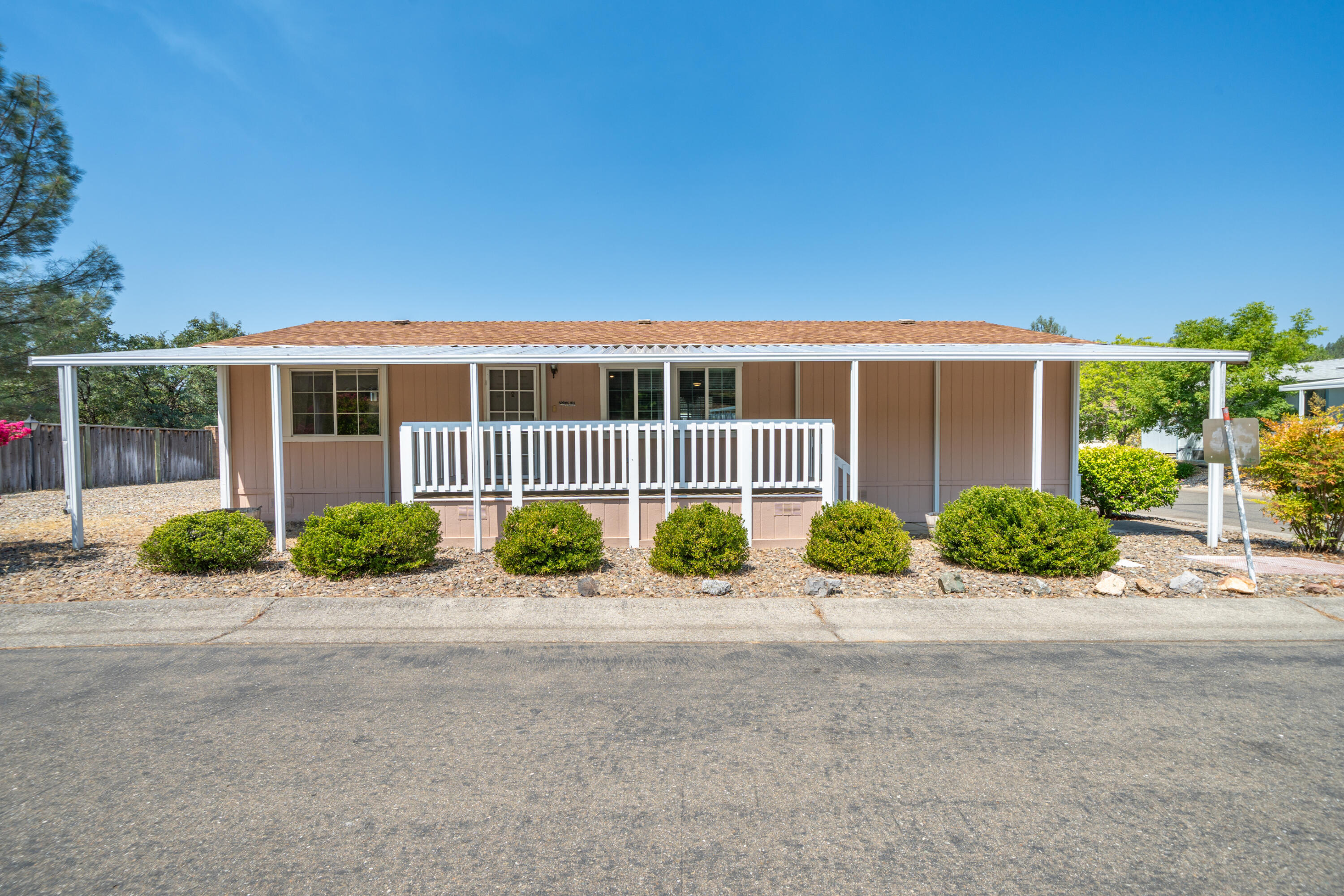 Property Photo:  3304 Shasta Dam Boulevard  CA 96019 
