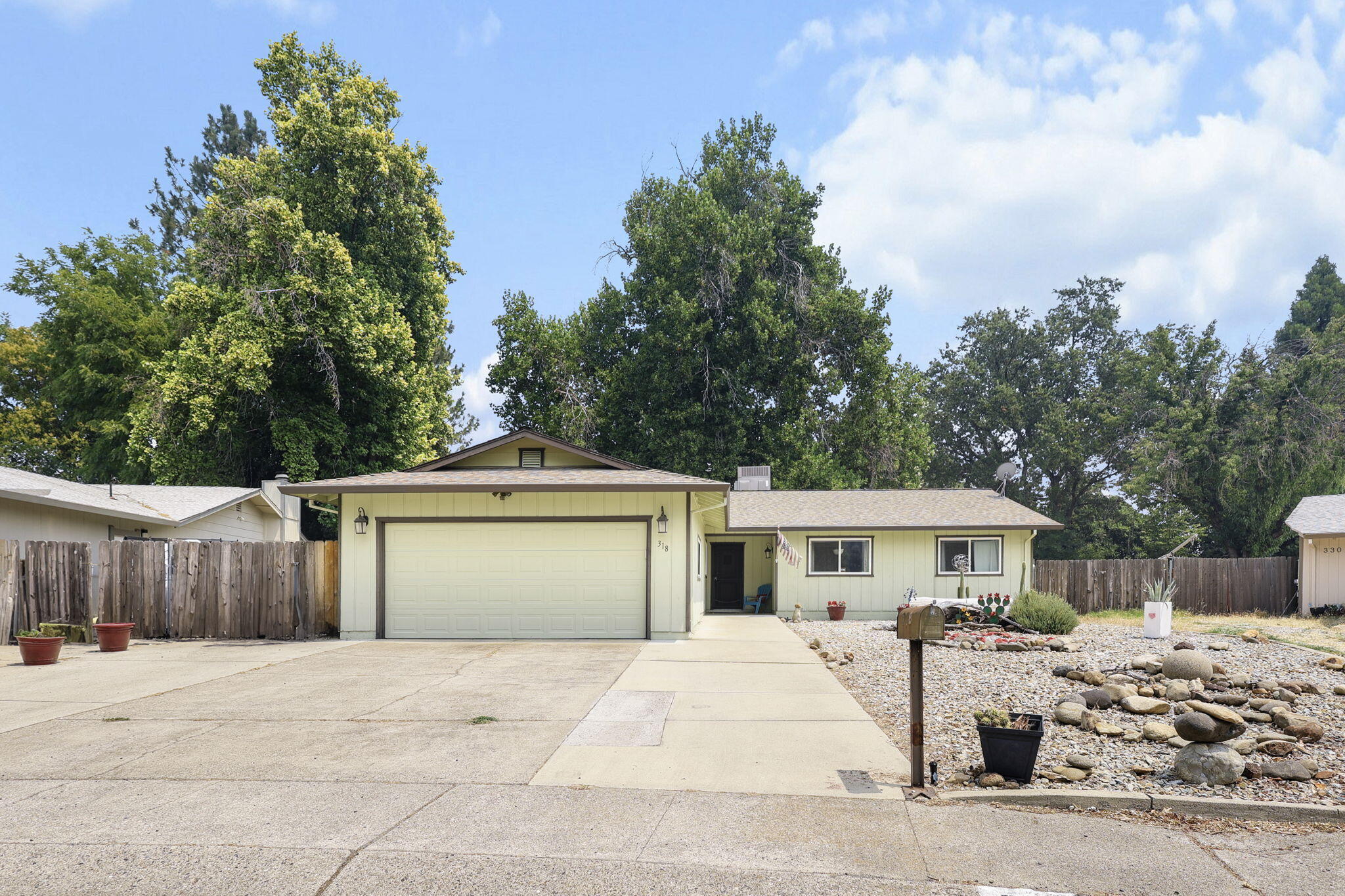 Property Photo: 318 Newport Drive CA 96001
