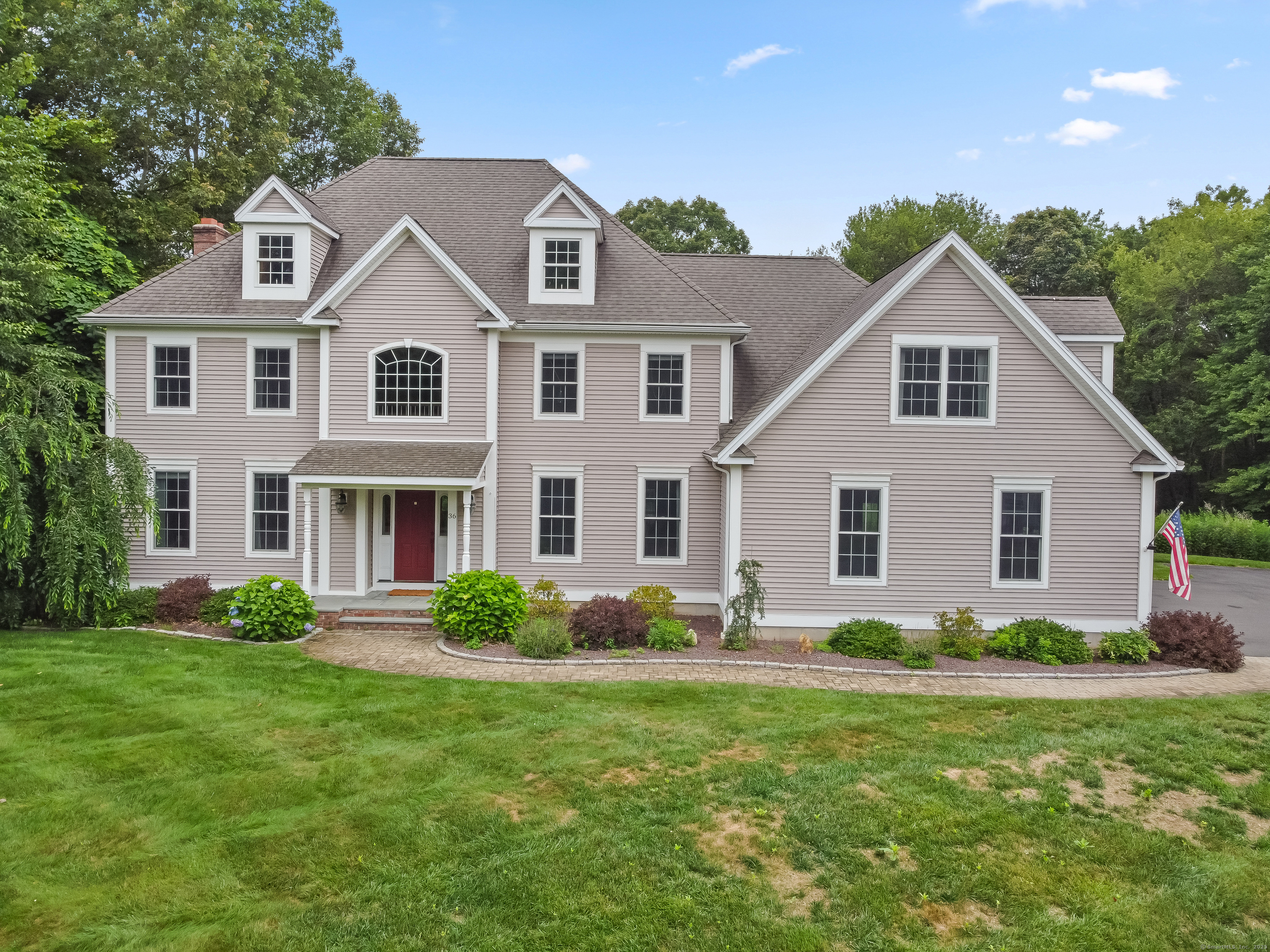 Property Photo:  36 Blueberry Lane  CT 06019 