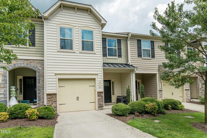 Property Photo:  213 Irving Way  NC 27703 