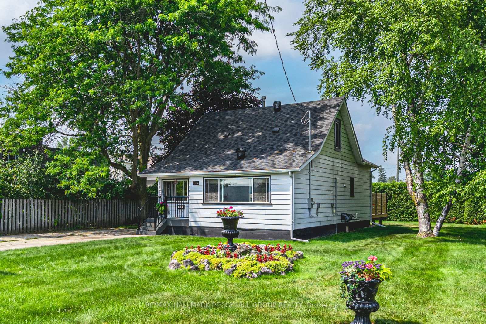104 Moberly Street  Collingwood ON L9Y 3W9 photo