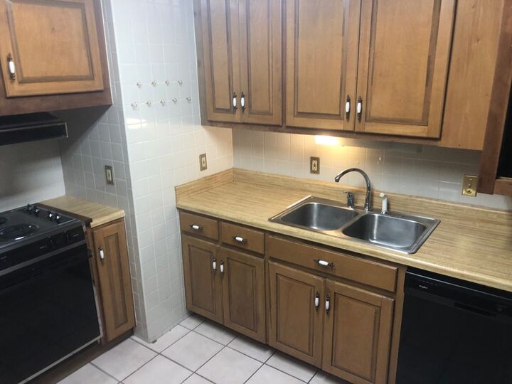 Property Photo:  509 Sharon  GA 31639 