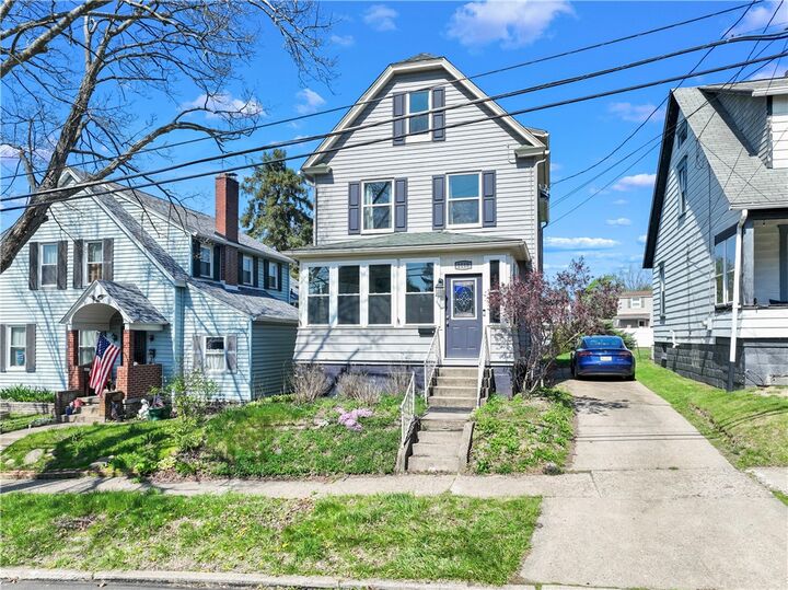 Property Photo:  1118 Montana Ave  PA 15065 