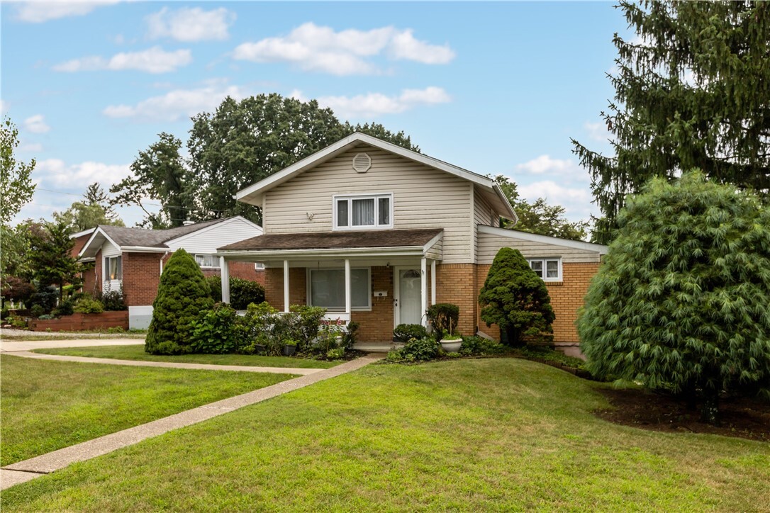 Property Photo: 399 Princeton Dr PA 15235