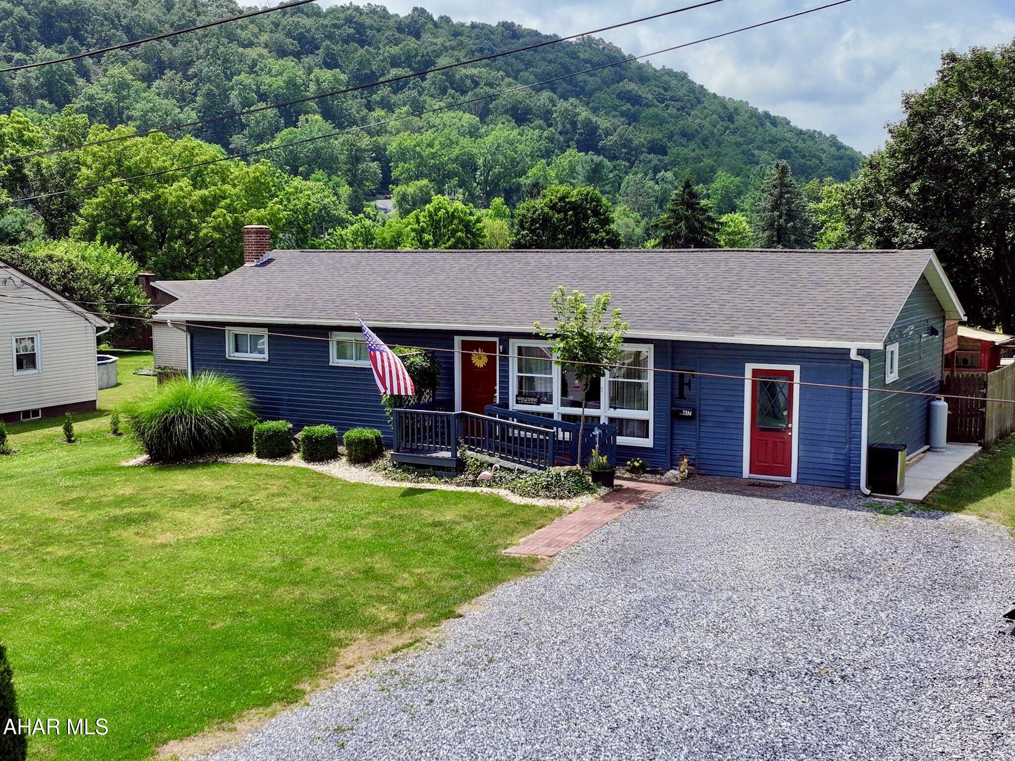 Property Photo: 617 W Penn Street PA 15522