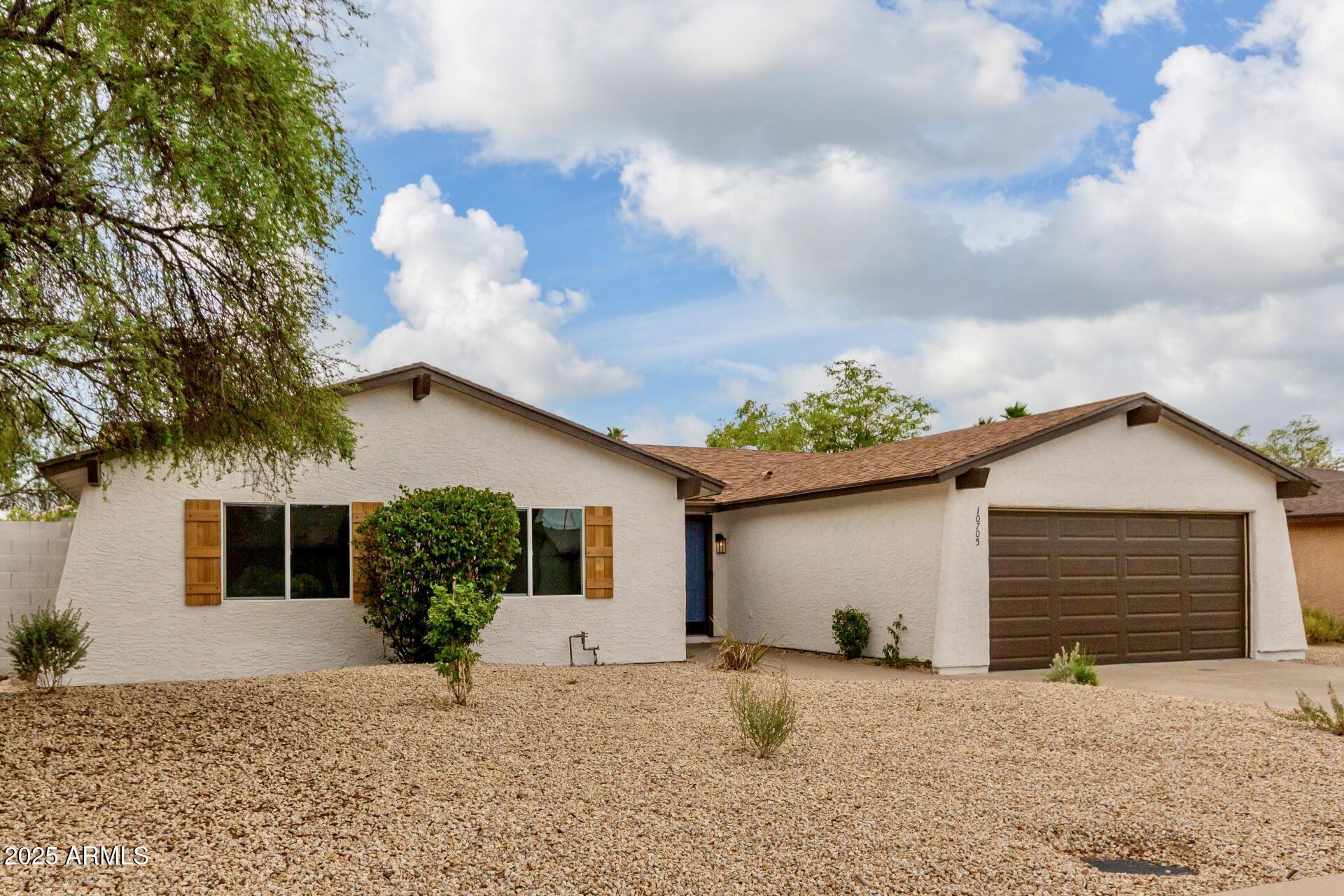 Property Photo:  10705 E Mercer Lane  AZ 85259 