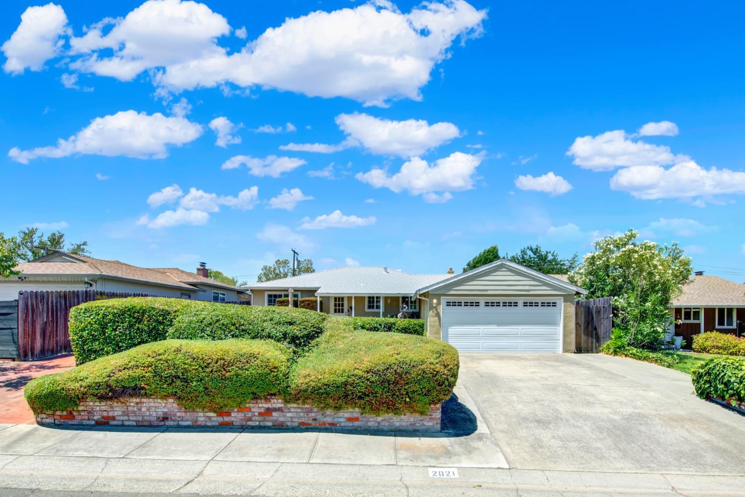 Property Photo: 2021 Mission Avenue CA 95608