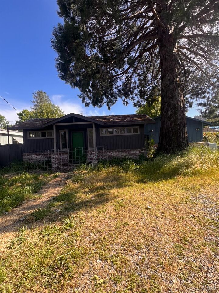 481 Della Avenue  Willits CA 95490 photo