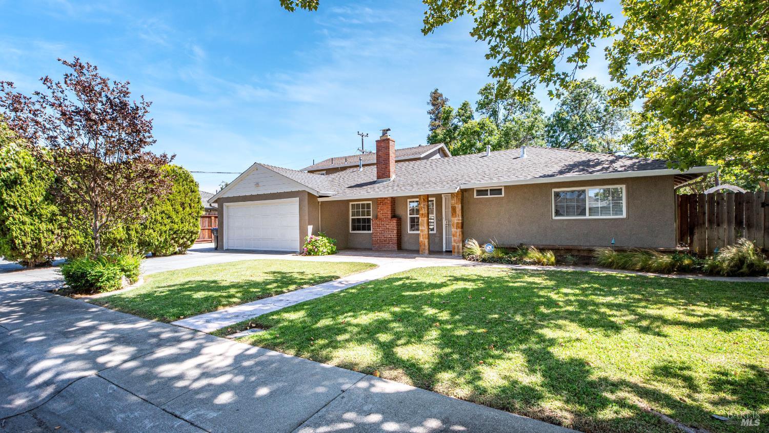 Property Photo: 647 Nevada Street CA 94533