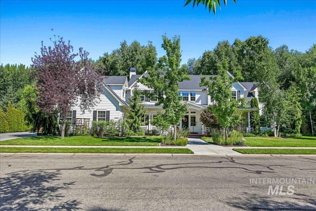 Property Photo: 1200 E Covey Run Court ID 83616