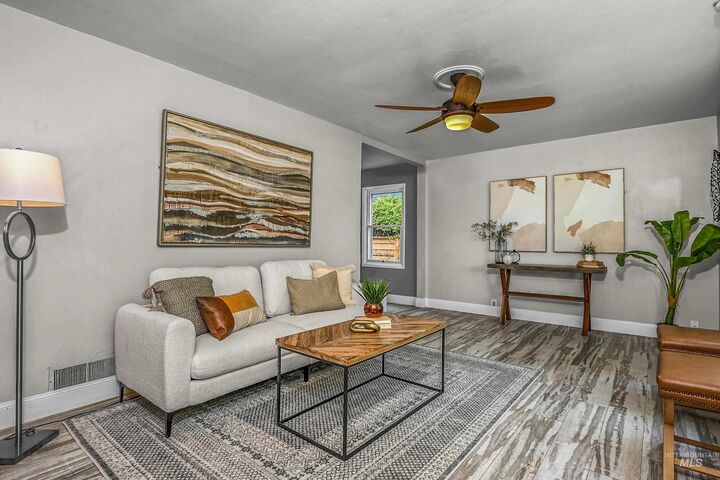 916 E McKinley St  Boise ID 83712 photo