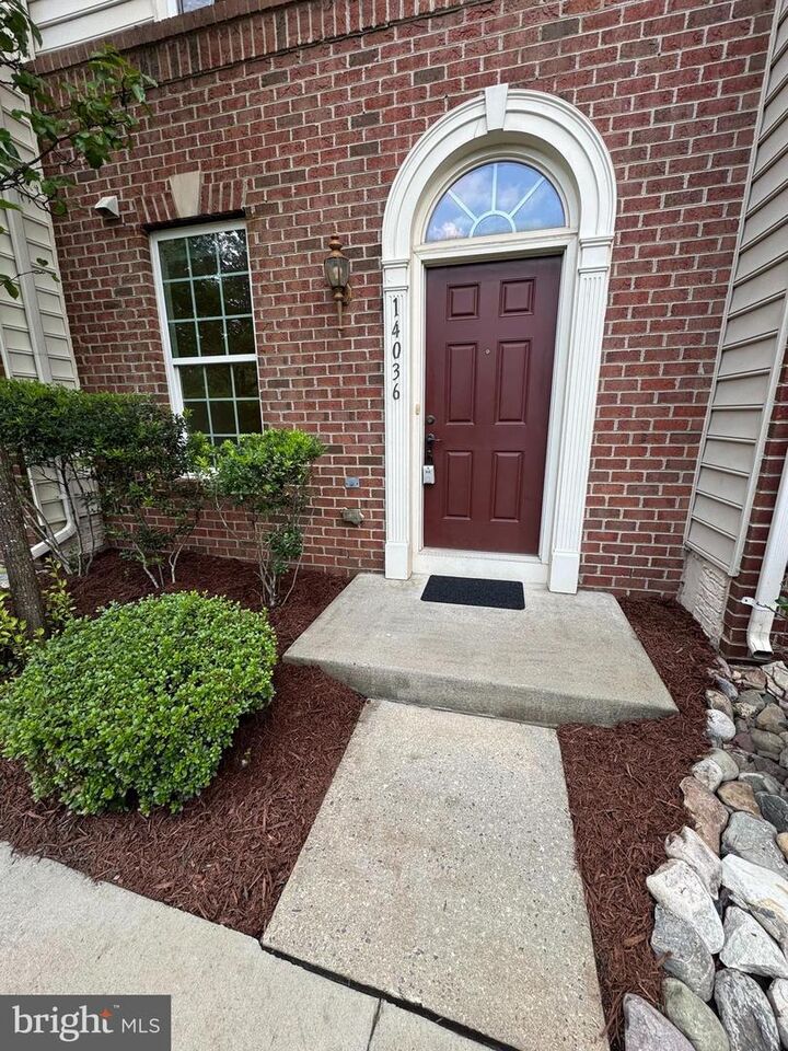 Property Photo: 14036 Cannondale Way VA 20155