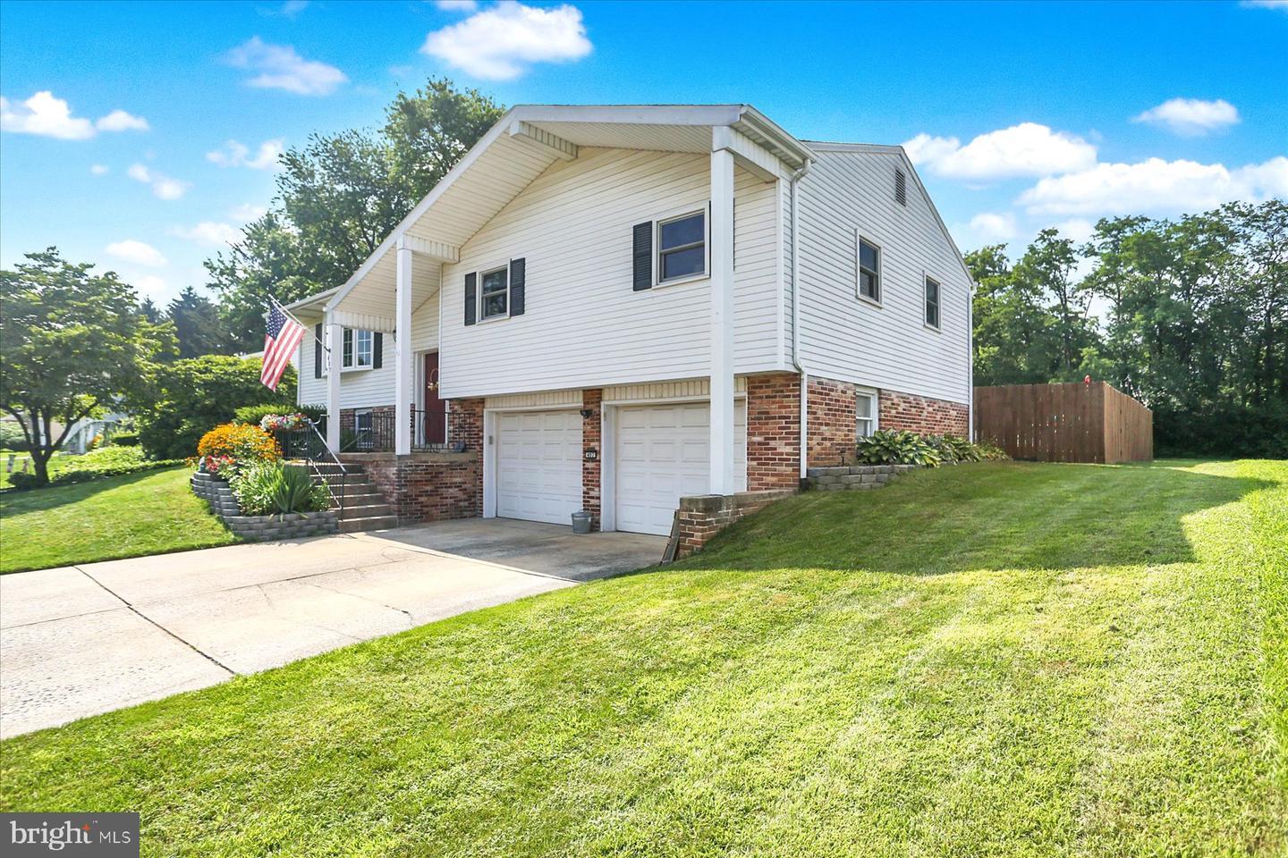 Property Photo:  407 Alison Avenue  PA 17055 