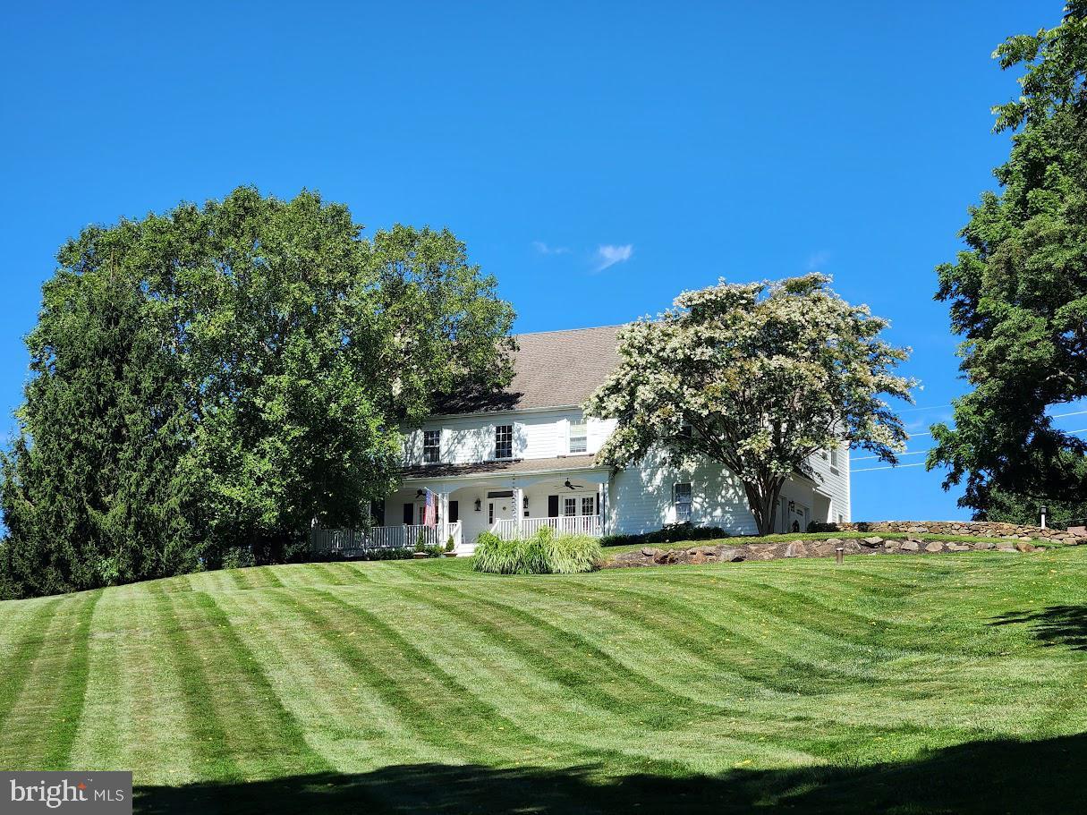 Property Photo: 1051 Saint Matthews Road PA 19425