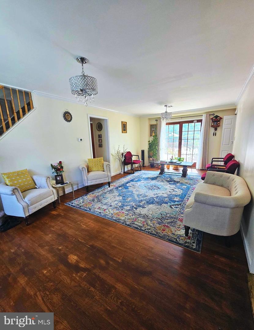 Property Photo:  439 Fairview Avenue  NJ 07067 