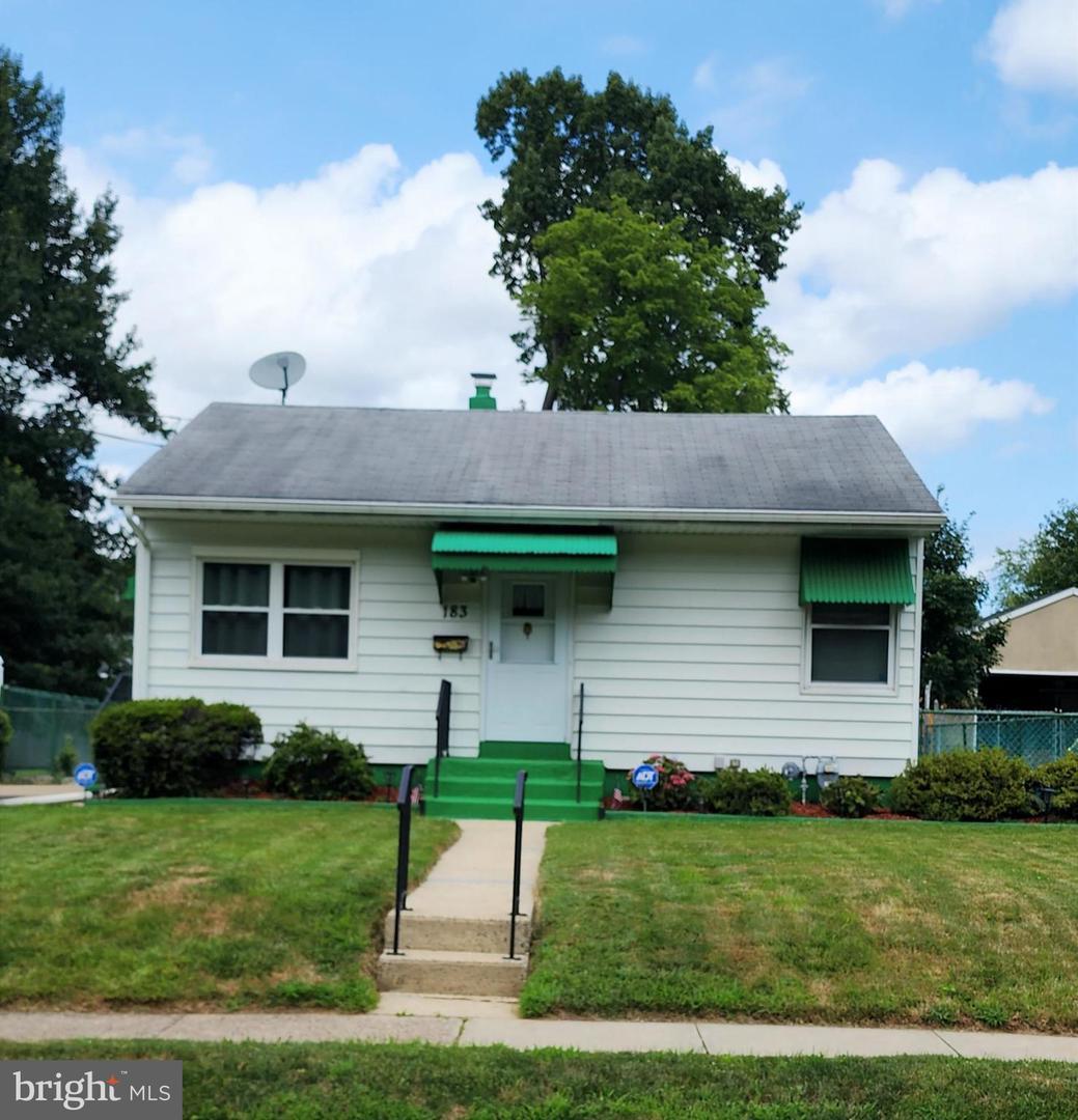 183 Franklyn Road  Ewing NJ 08628 photo